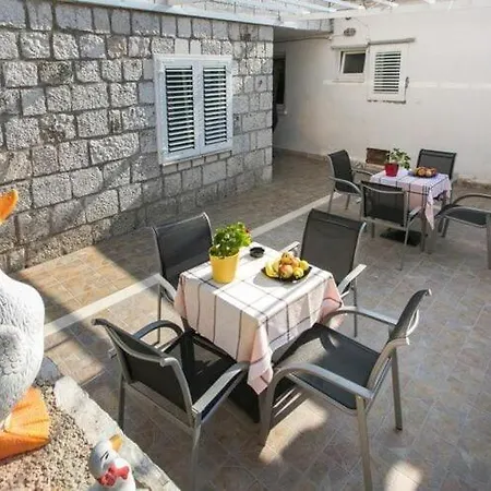 Kusalo- With Patio 1