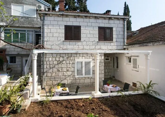 Lejlighed Kusalo- With Patio 1 *